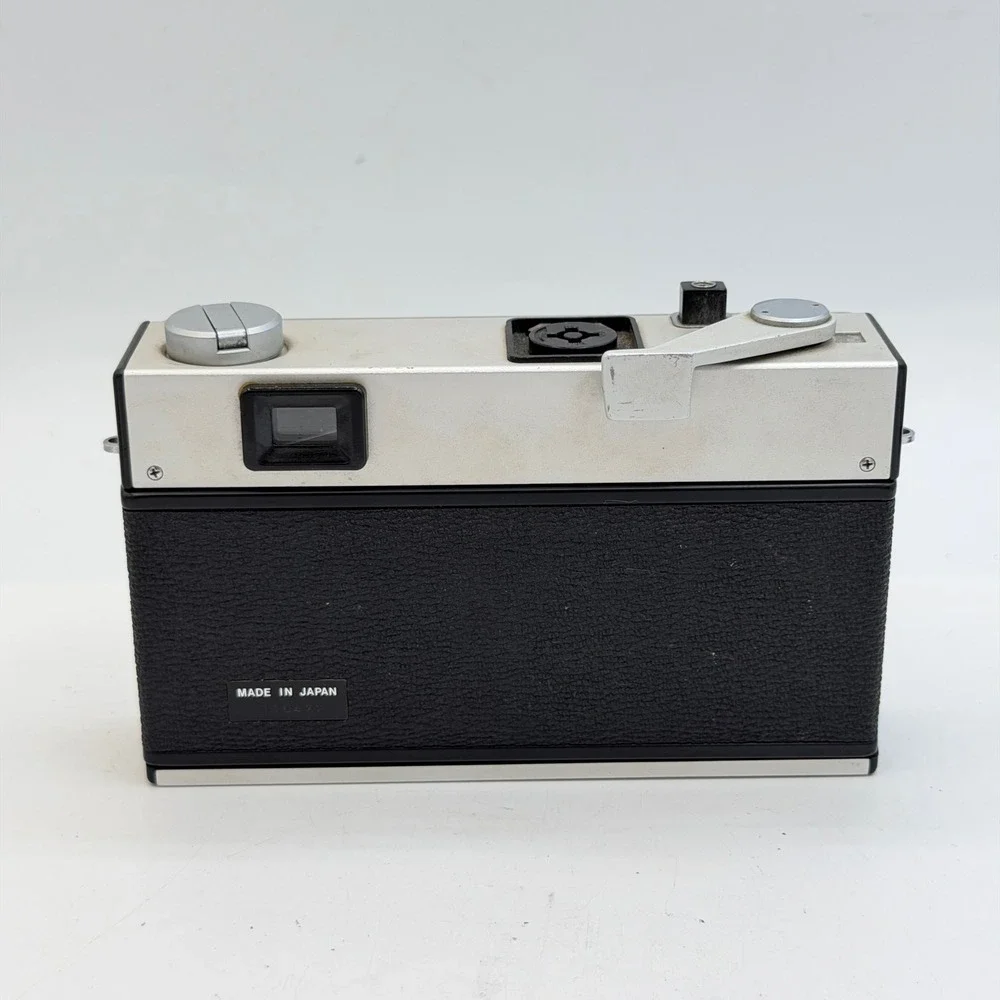Canon Canonet 28 Rangefinder 35mm Film Camera 40mm f2.8 Lens Silver Black Japan